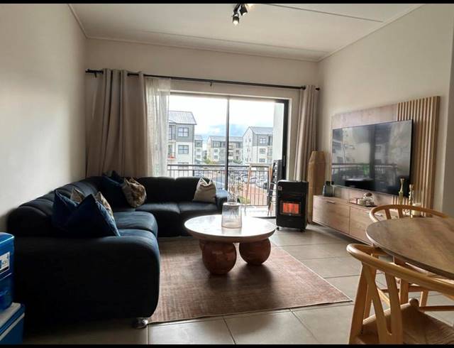 2 BEDROOM PROPERTY TO RENT IN SANDOWN